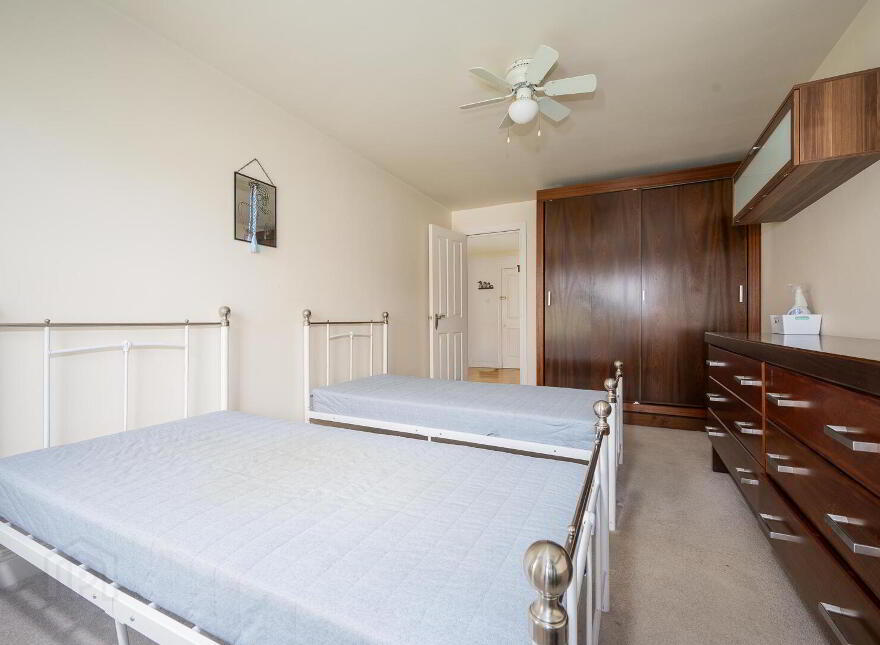 Apt 6 Myrtlefield Manor, 1 Myrtlefield Park, Belfast, BT9 6NE