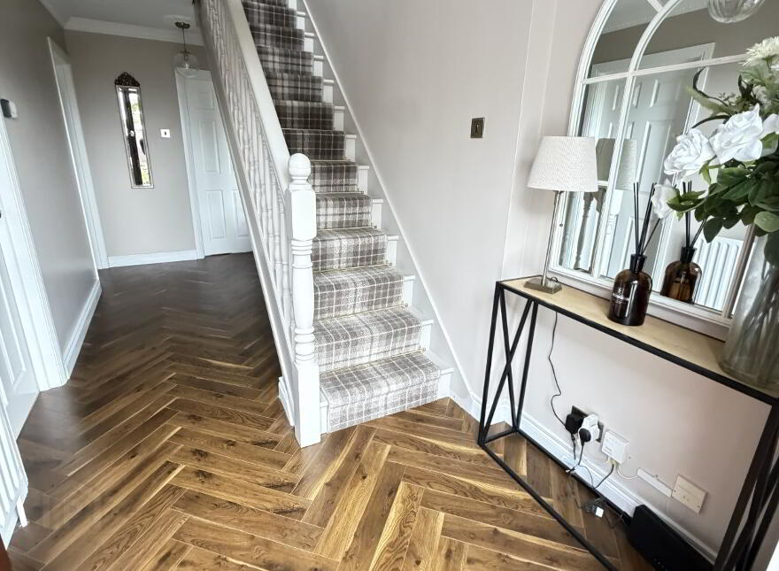 14 The Tudors, Banbridge, BT32 4QR