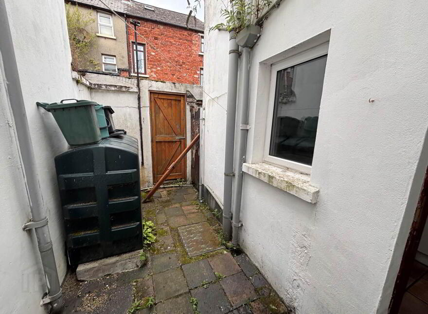 98 Greenore Street, Belfast, BT6 8NF