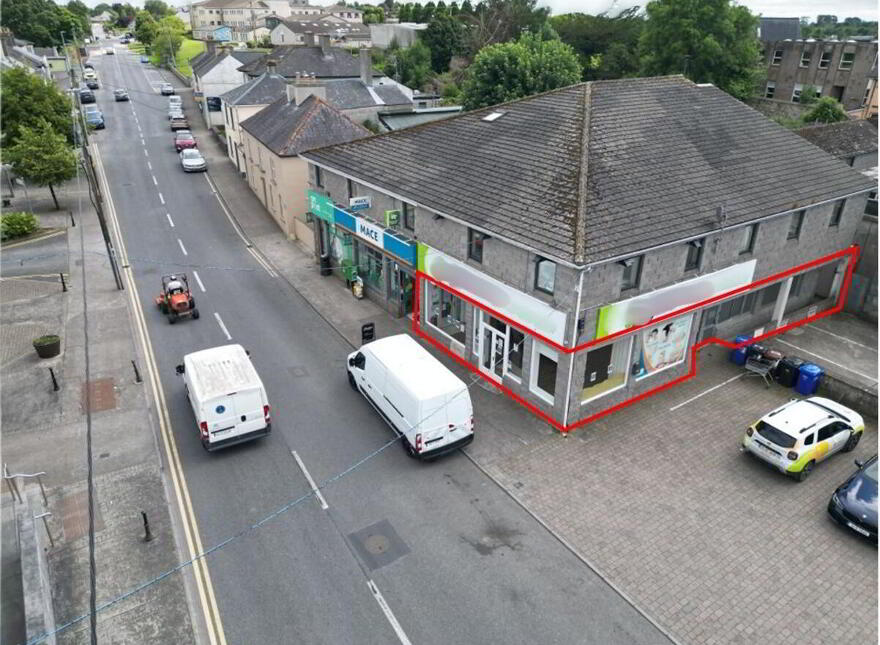 The Square, Castlerea