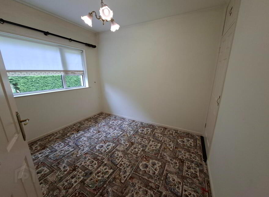 11 Pinewood Avenue, Omagh, BT79 0DB
