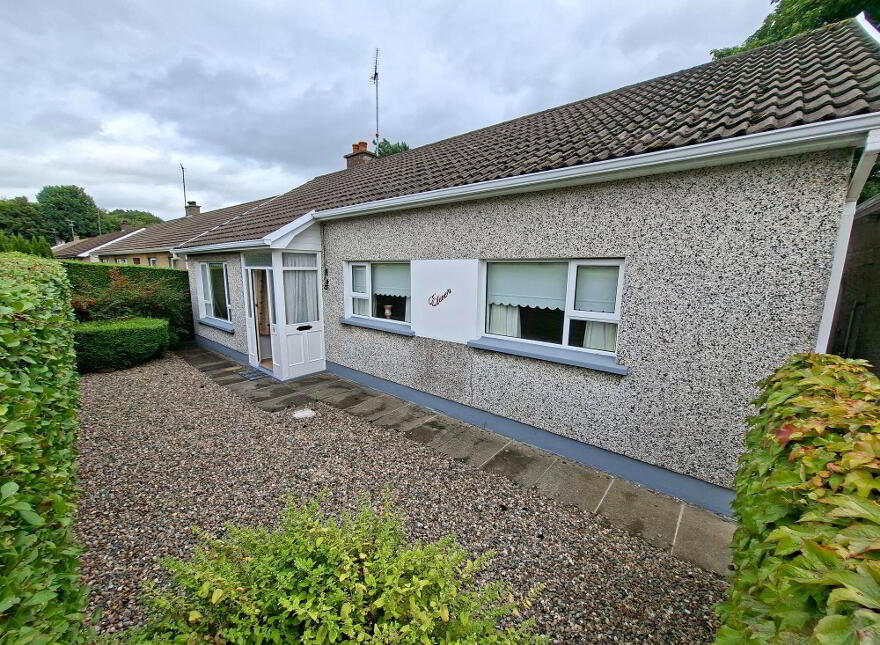 11 Pinewood Avenue, Omagh, BT79 0DB