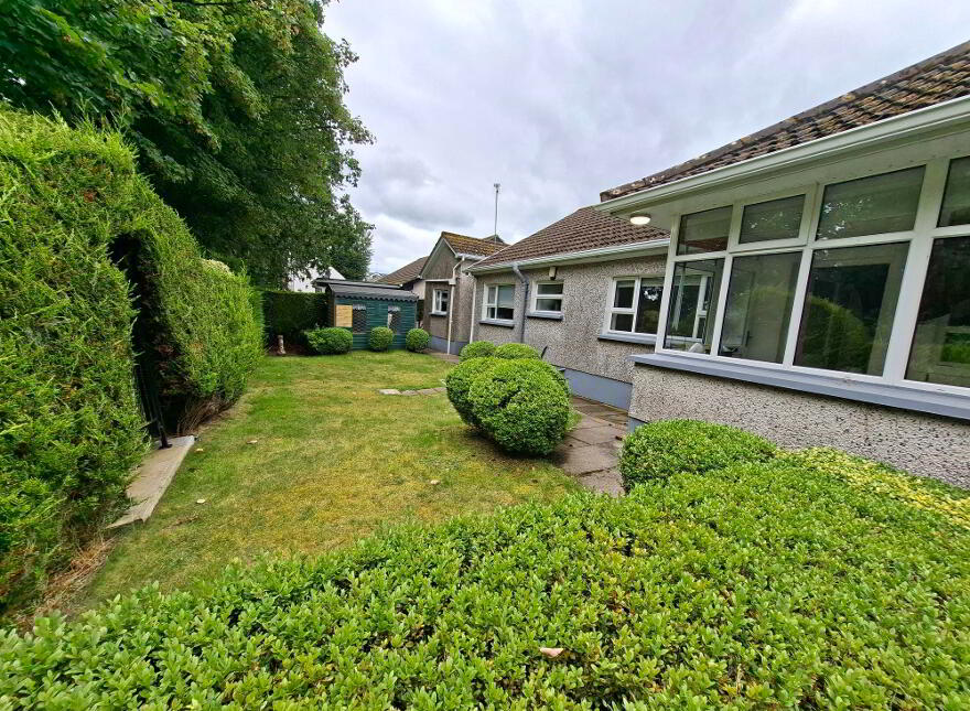 11 Pinewood Avenue, Omagh, BT79 0DB