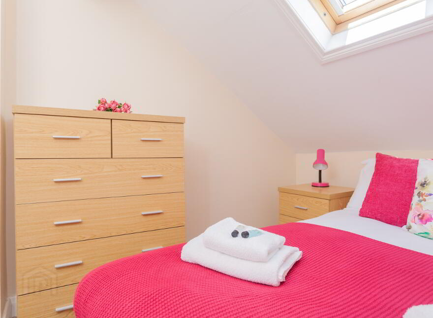 379 Donegall Road, Belfast, BT12 6FR