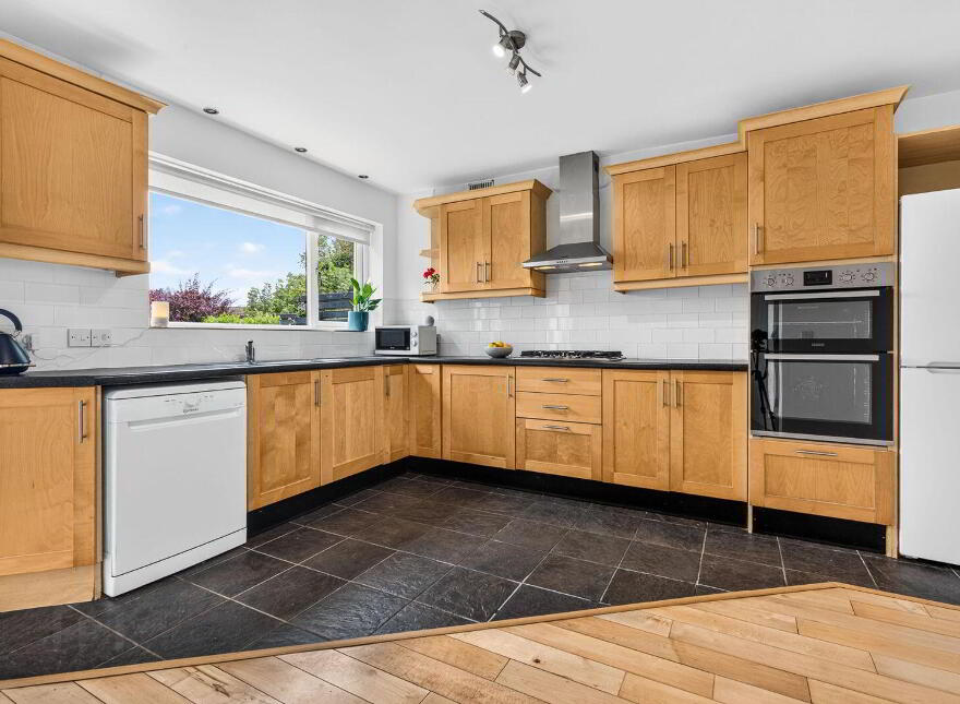 13 Oak Lawn, Pearse Road, Sligo, F91V8E2