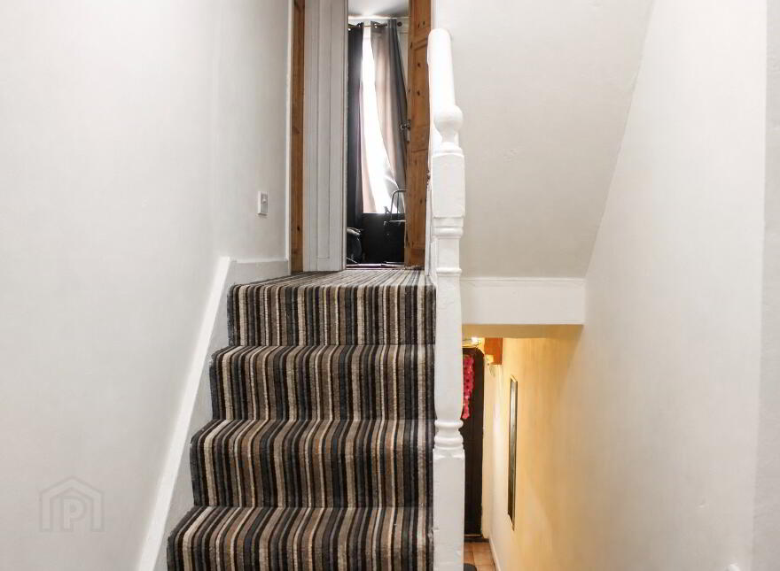 18 Cecil Street, Portadown, BT62 3AT
