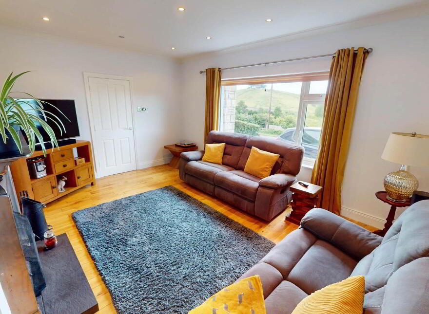 25 Mullaghmeen Road, Rakeelan Glebe, Enniskillen, BT74 4GG
