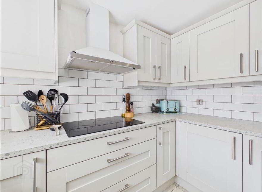 59 Whiterock Road, Belfast, BT12 7PR
