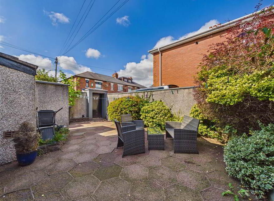 59 Whiterock Road, Belfast, BT12 7PR