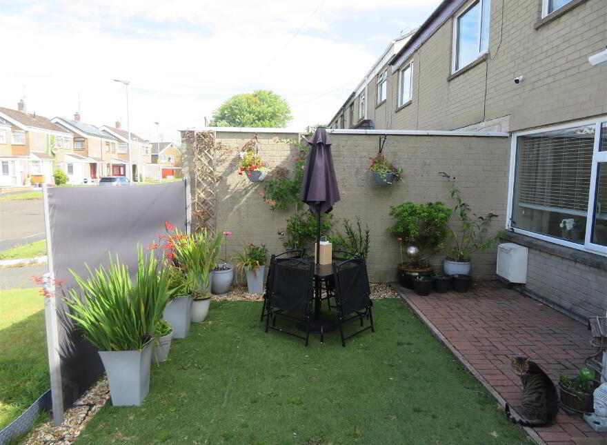 42 Greenhill Park, Lurgan, BT66 8LU