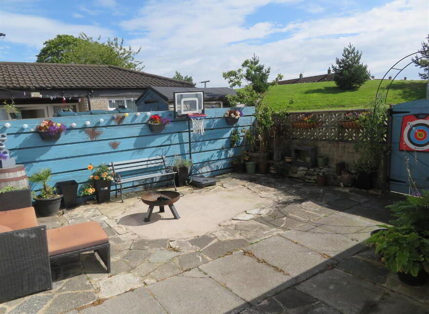 42 Greenhill Park, Lurgan, BT66 8LU