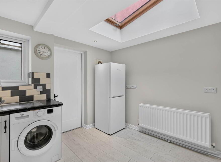 11 Carrington Street, Ravenhill Road, Belfast, BT6 8GF