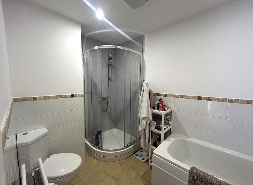 15 Shandon Manor, 17 Clara Road, Belfast, BT5 6FN