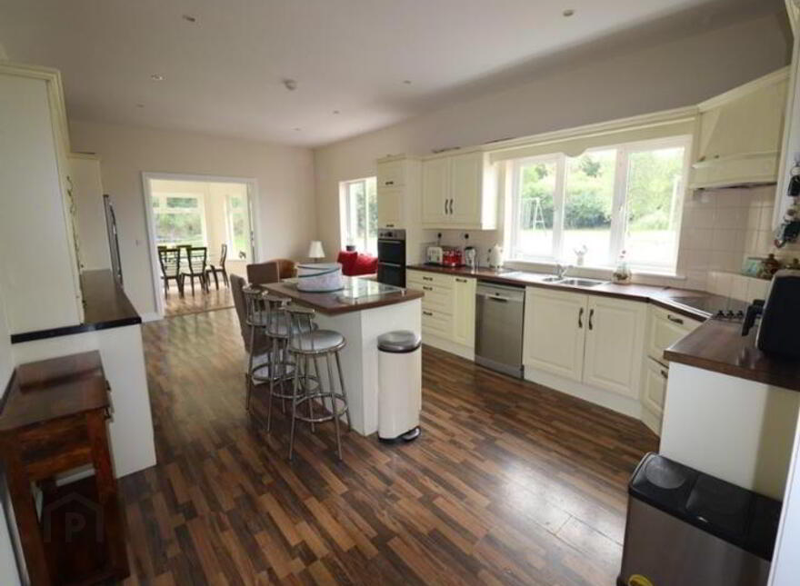 Drumnaveagh, New Inns, Ballyjamesduff, A82E7W0
