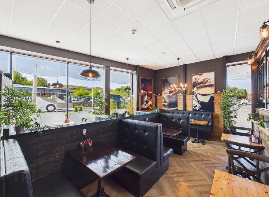 McLeary's Cafe, Cork Road, Waterford City, X91E097