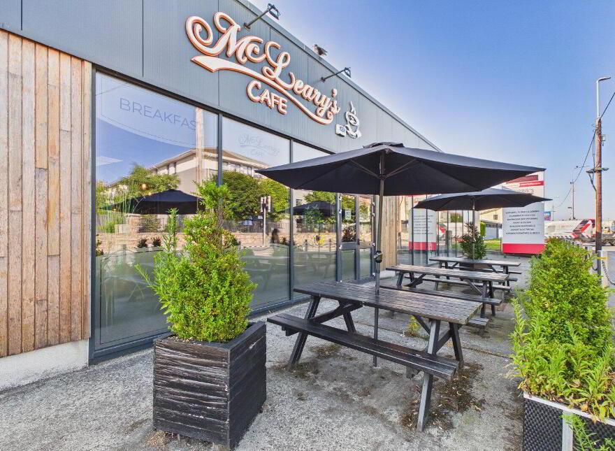 McLeary's Cafe, Cork Road, Waterford City, X91E097