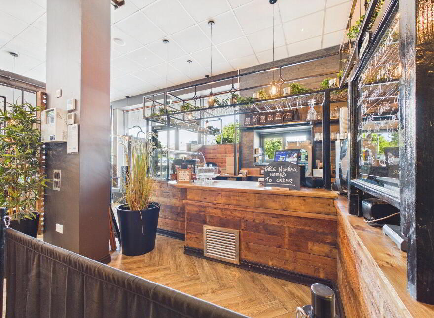 McLeary's Cafe, Cork Road, Waterford City, X91E097