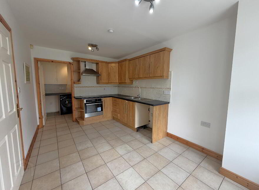 44 Rossdale, Ballymena, BT42 2SA