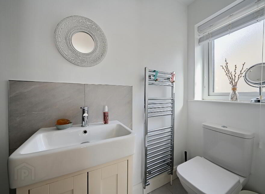 7 Baronsgrange Rise, Comber Road, Carryduff, Belfast, BT8 8GE
