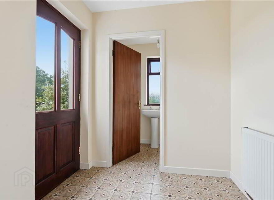 16 Queens Park, Cullybackey, BT42 1ED