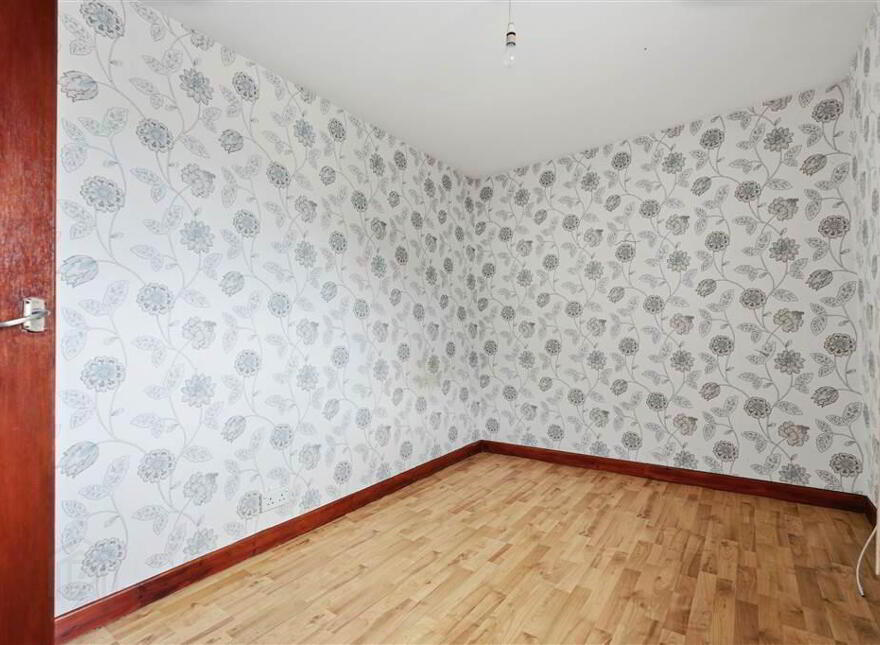 16 Queens Park, Cullybackey, BT42 1ED