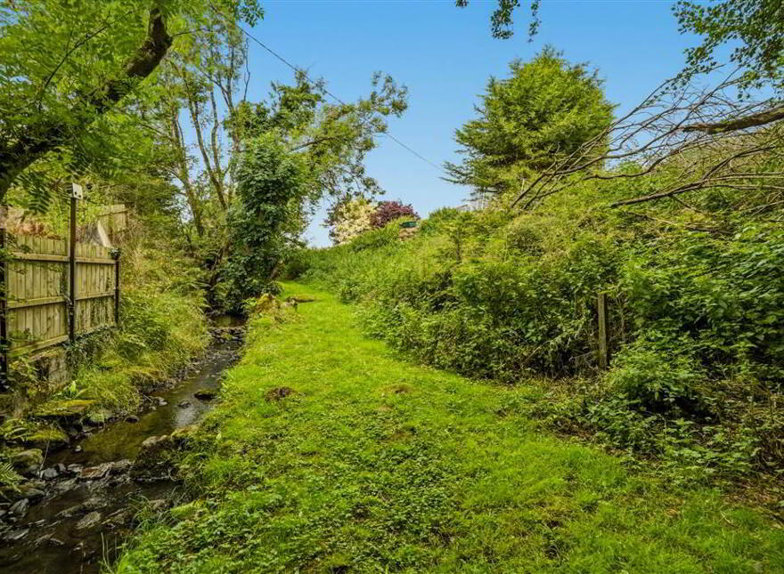 16 Queens Park, Cullybackey, BT42 1ED