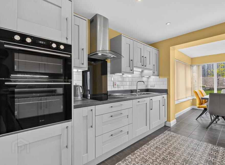 5 Ashbourne Manor, Belfast Road, Carrickfergus, BT38 8PB