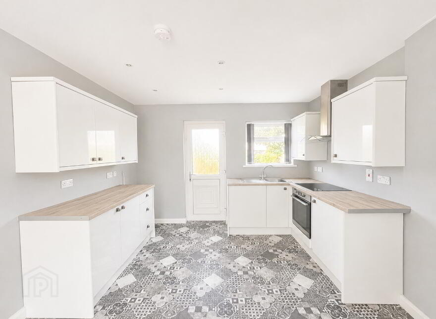 38 Sunningdale Crescent, Carrickfergus, BT38 8LD