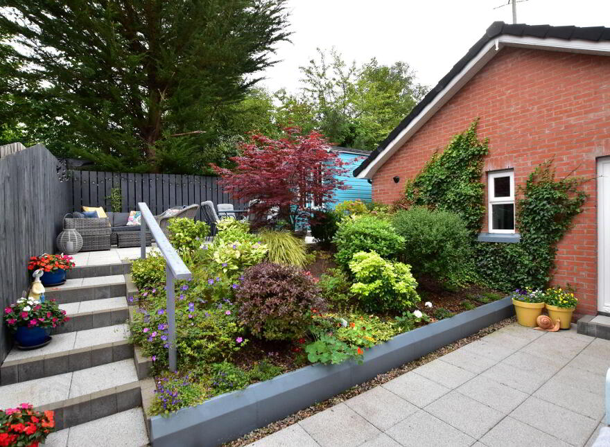 69 Mosside Road, Dunmurry, Belfast, BT17 9HH