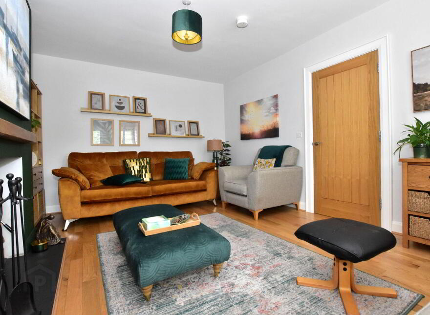 69 Mosside Road, Dunmurry, Belfast, BT17 9HH