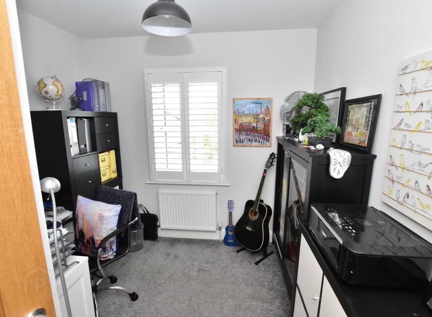 69 Mosside Road, Dunmurry, Belfast, BT17 9HH