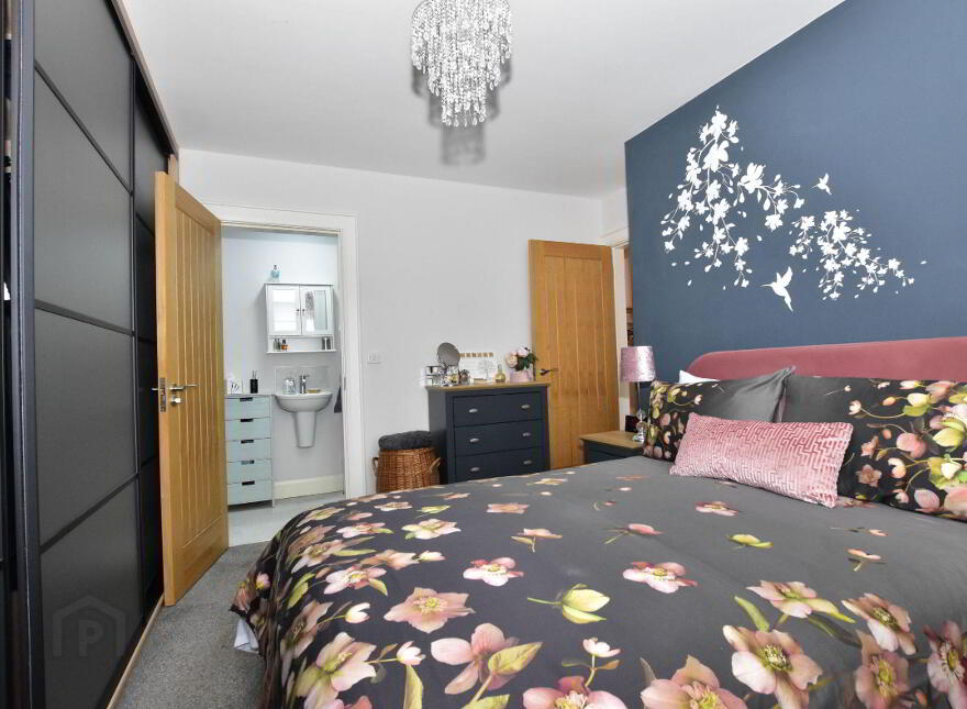 69 Mosside Road, Dunmurry, Belfast, BT17 9HH