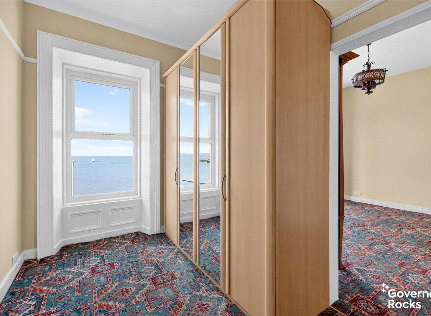 14 Ballyholme Esplanade, Bangor, BT20 5LZ