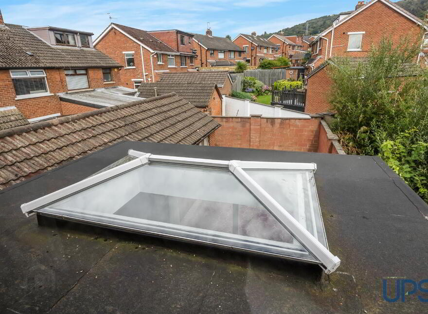 85 Stewartstown Park, Belfast, BT11 9GJ