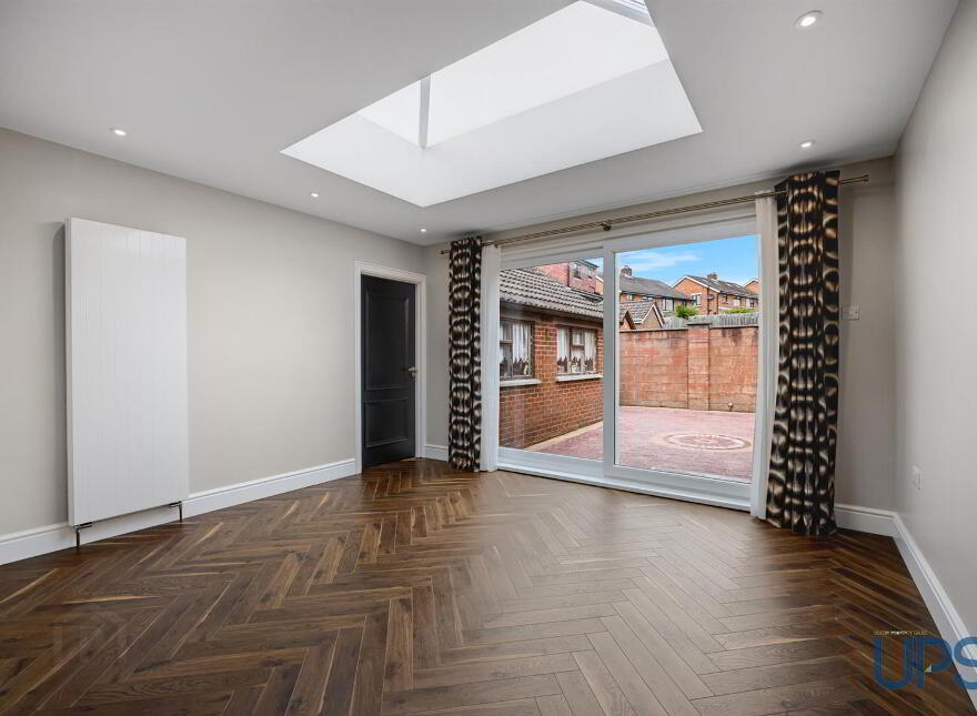 85 Stewartstown Park, Belfast, BT11 9GJ