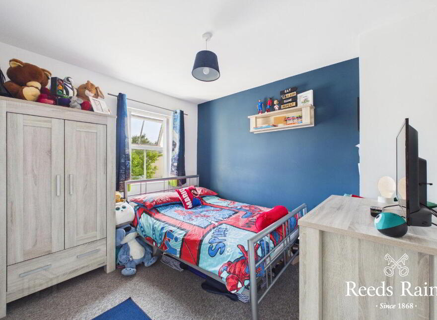 18 Rodgers Bay, Carrickfergus, BT38 8GG