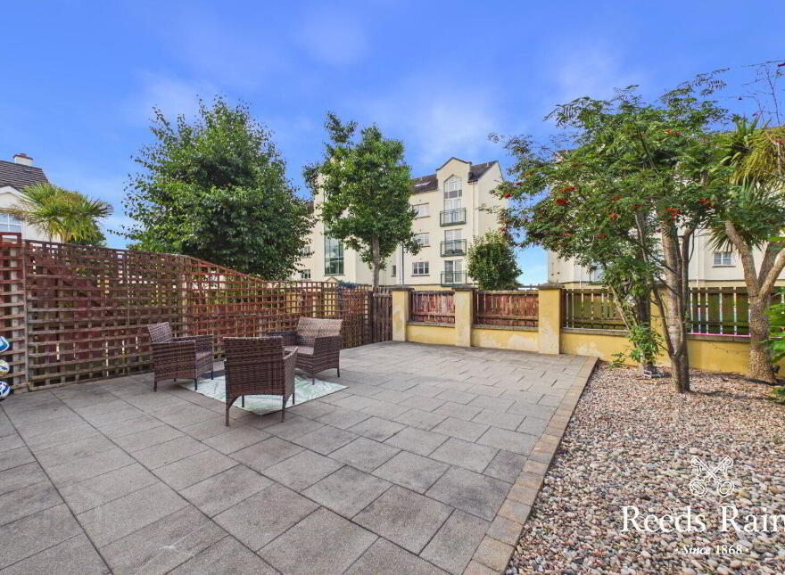 18 Rodgers Bay, Carrickfergus, BT38 8GG