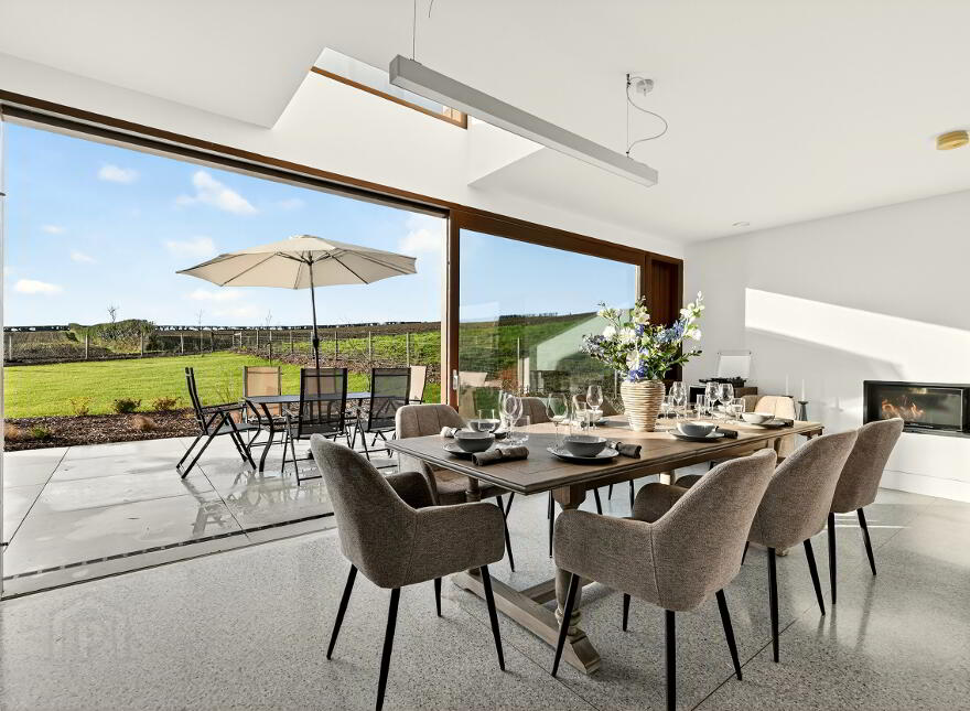1 Moor Park, Moor Park, 42 Moss Road, Holywood, BT18 9RU