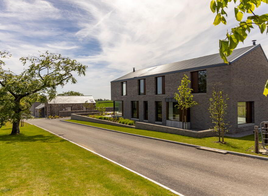 1 Moor Park, Moor Park, 42 Moss Road, Holywood, BT18 9RU