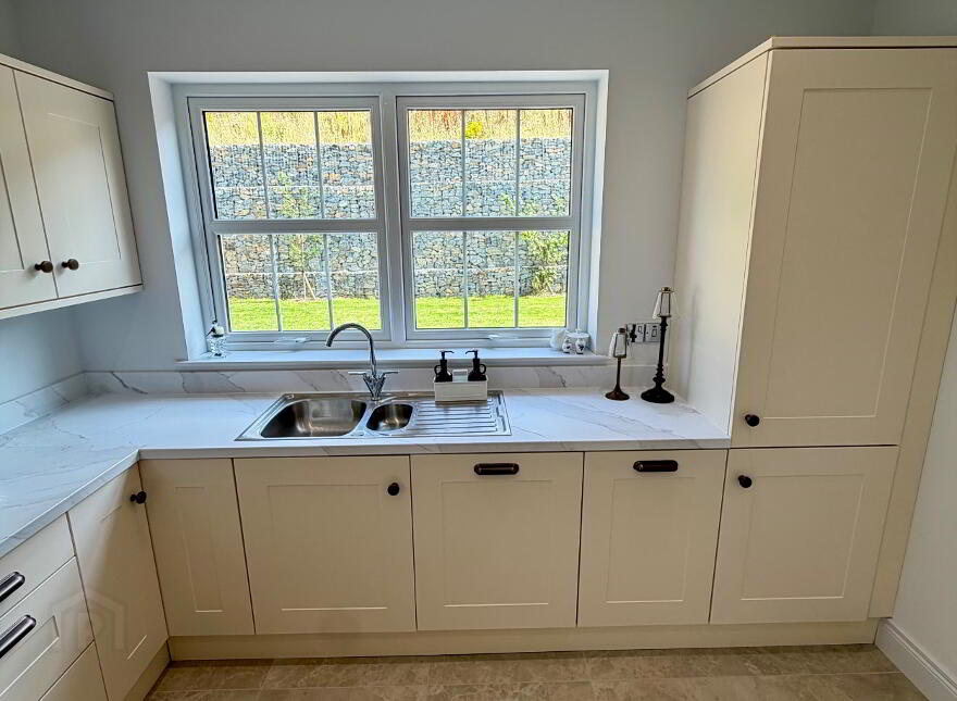 38 Deanery Drive, Armagh, BT61 7AS