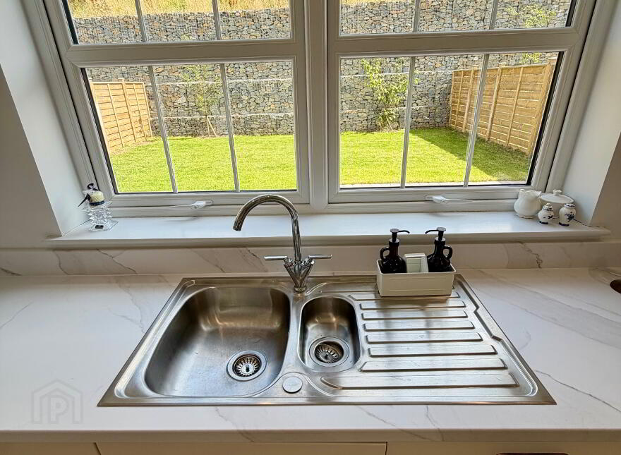 38 Deanery Drive, Armagh, BT61 7AS