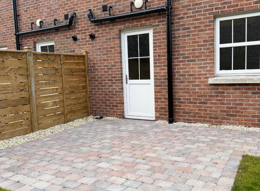 38 Deanery Drive, Armagh, BT61 7AS