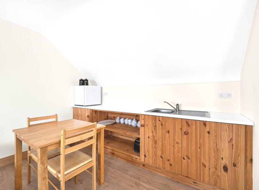 Westview House, Poulnagun, Lisdoonvarna, Cregg, V95TP99