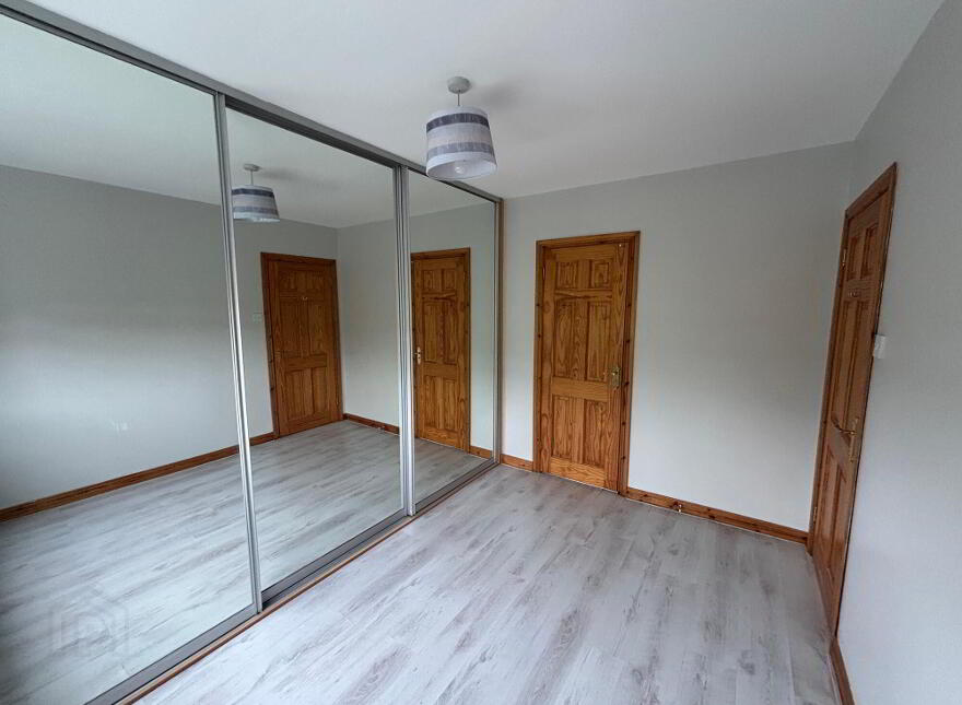 97 Murrywood, Waringstown, BT66 7GW