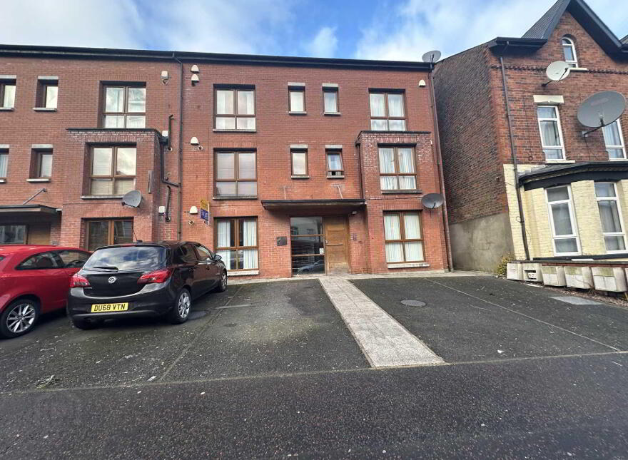 Apartment 2 Brookhill Avenue, Belfast, BT14 6BS