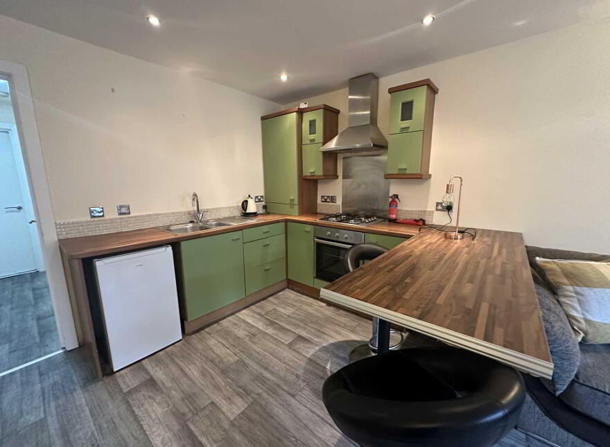 Apartment 2 Brookhill Avenue, Belfast, BT14 6BS