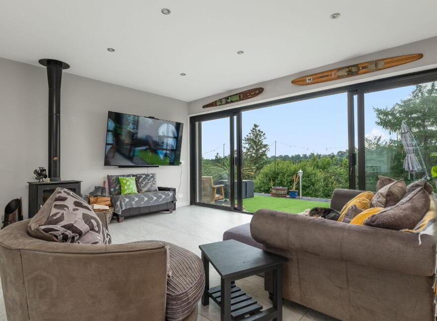 207 Mountsandel Road, Coleraine, BT52 1TB
