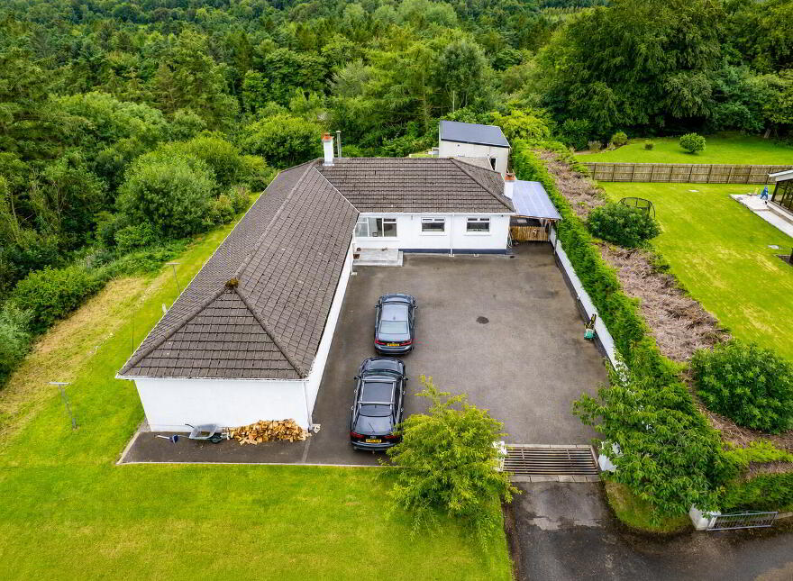207 Mountsandel Road, Coleraine, BT52 1TB