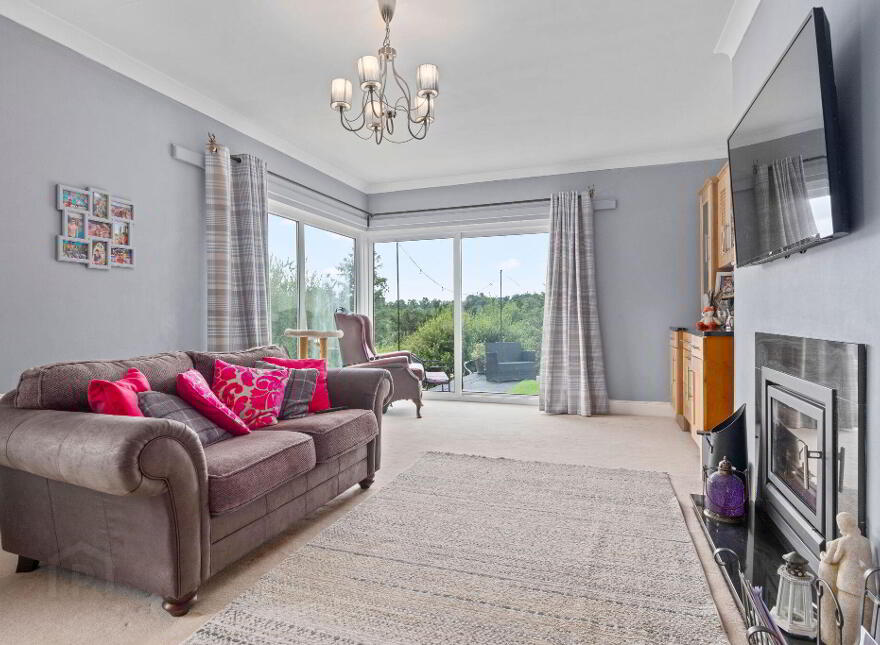 207 Mountsandel Road, Coleraine, BT52 1TB