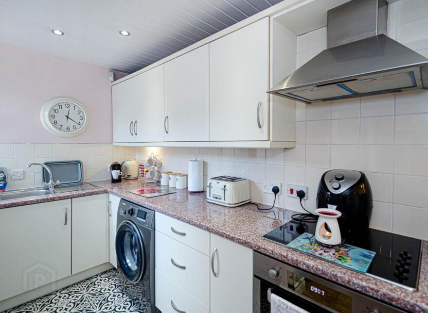 44 Tildarg Street, Woodstock, Belfast, BT6 8NJ